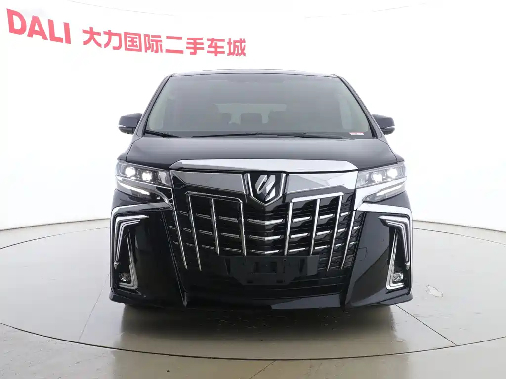 TOYOTA ALPHARD 2018