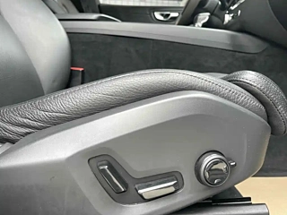 VOLVO XC60  2021 YEAR T5 4WD  SPORT 2021