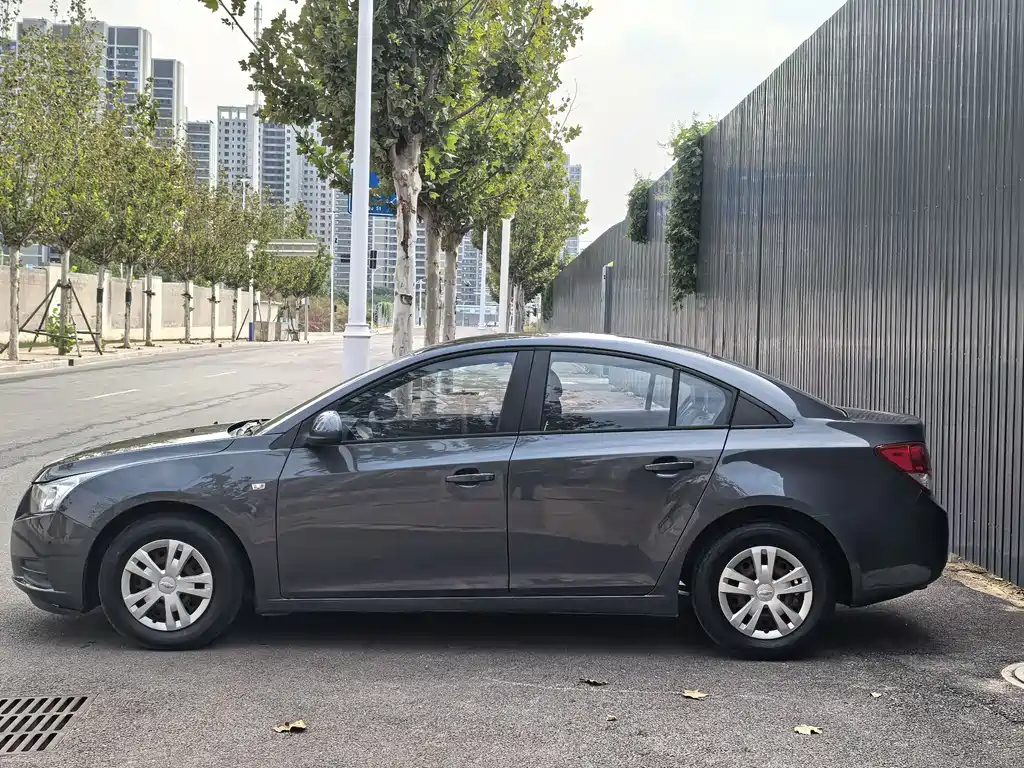 CHEVROLET CRUZE 2014