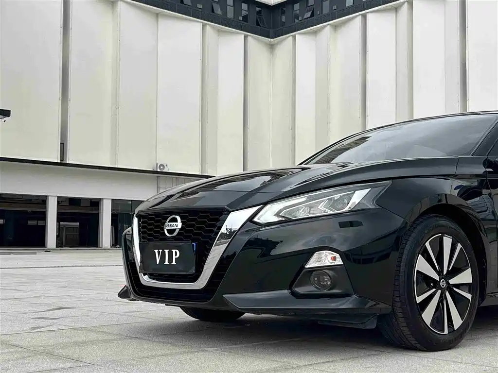 NISSAN TEANA 2021