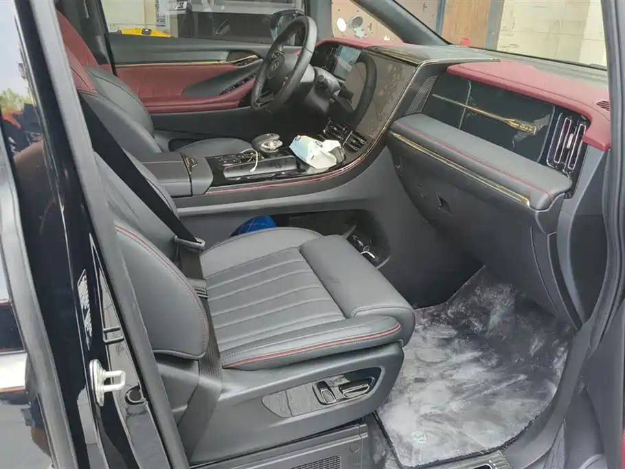 TRUMPCHI M8 2025