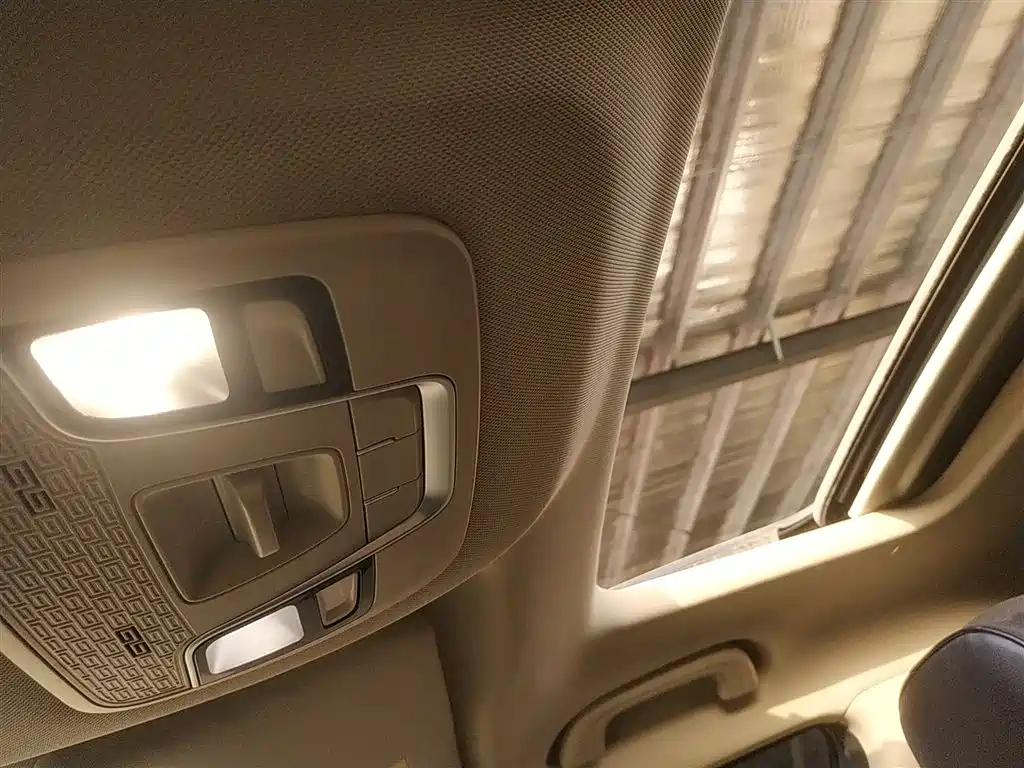 GEELY AUTO BOYUE 2021