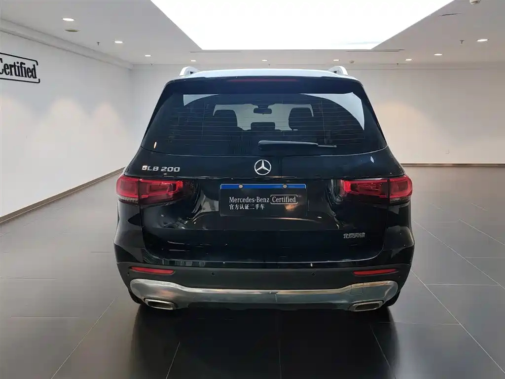 MERCEDES BENZ GLB 2021