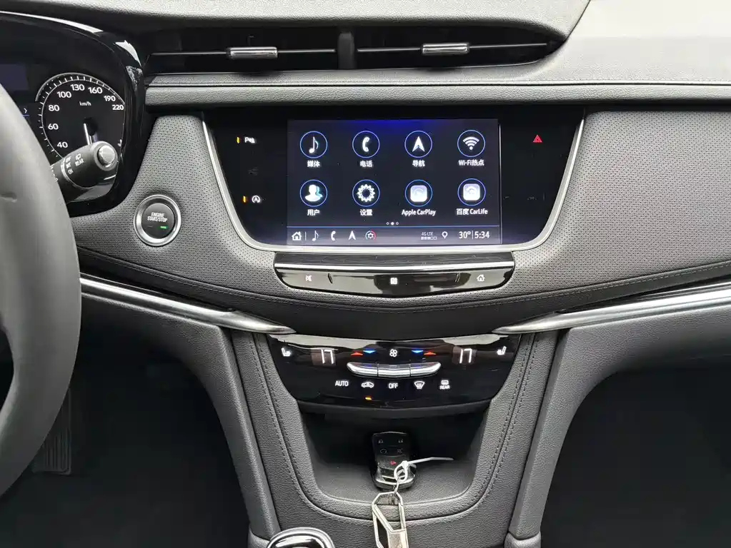 CADILLAC XT5 2020