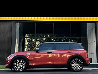 MINI CLUBMAN  2023