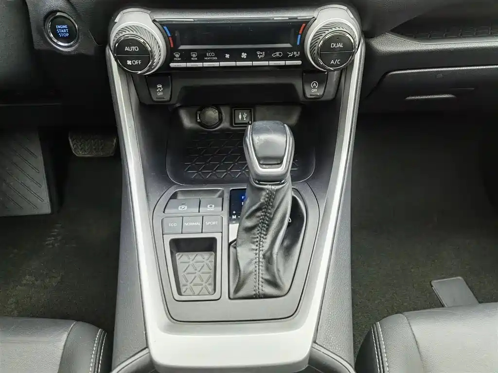 TOYOTA WILDLANDER 2023