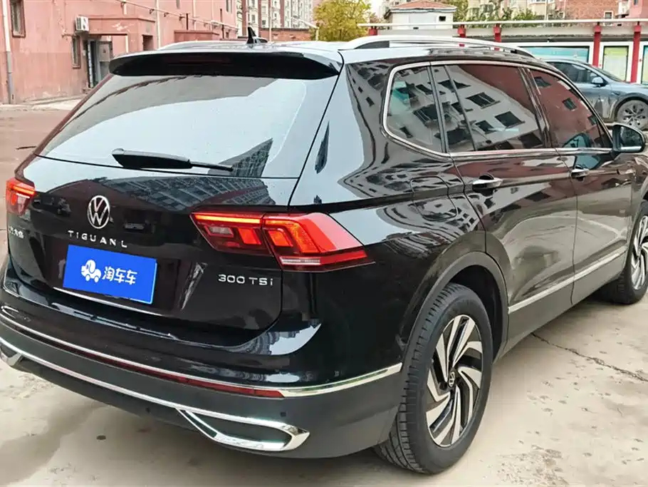 VOLKSWAGEN TIGUAN L 2024