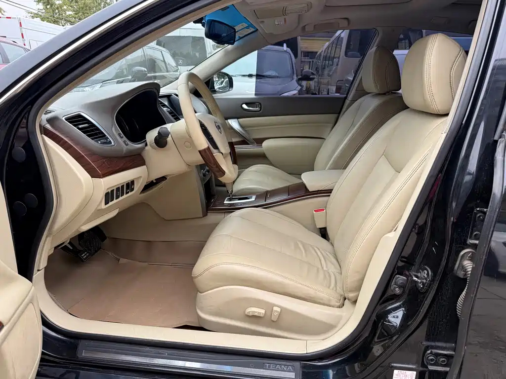 NISSAN TEANA 2008