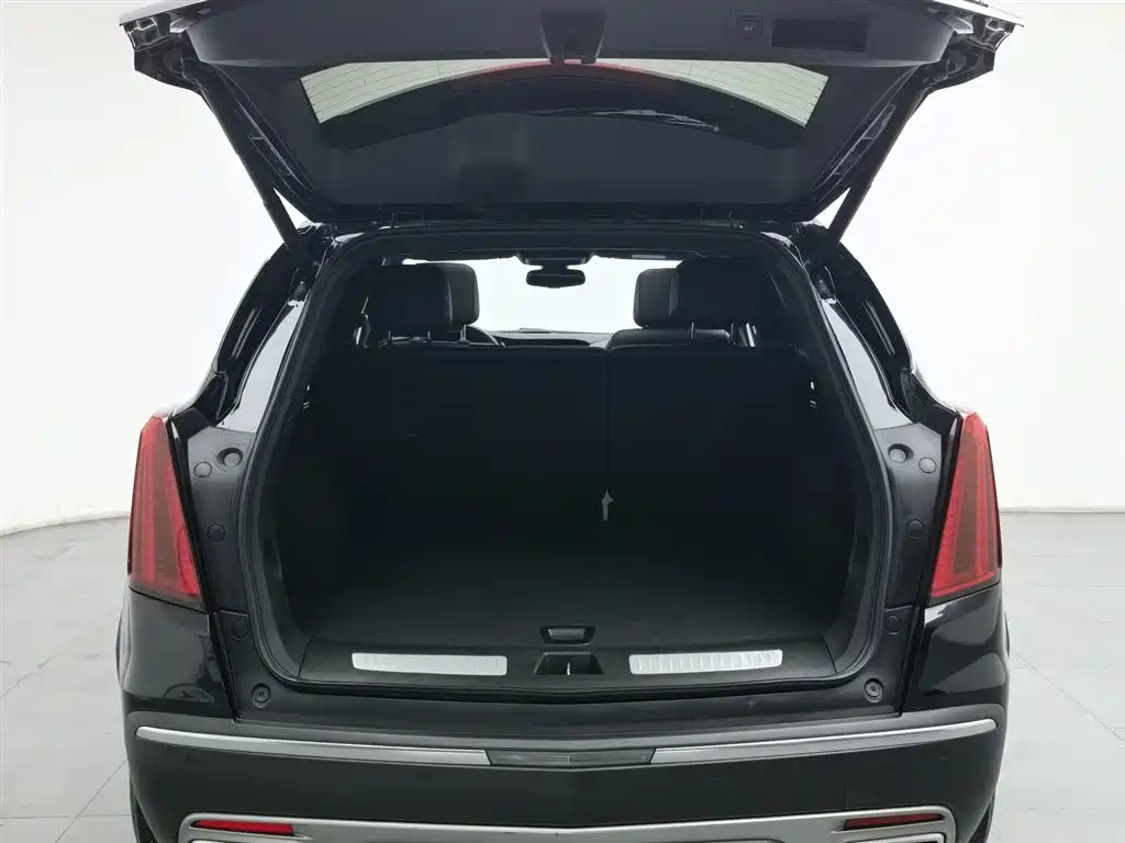 CADILLAC XT5 2022