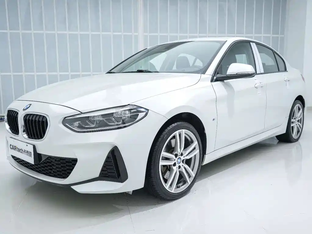 BMW 1-SERIES 2020