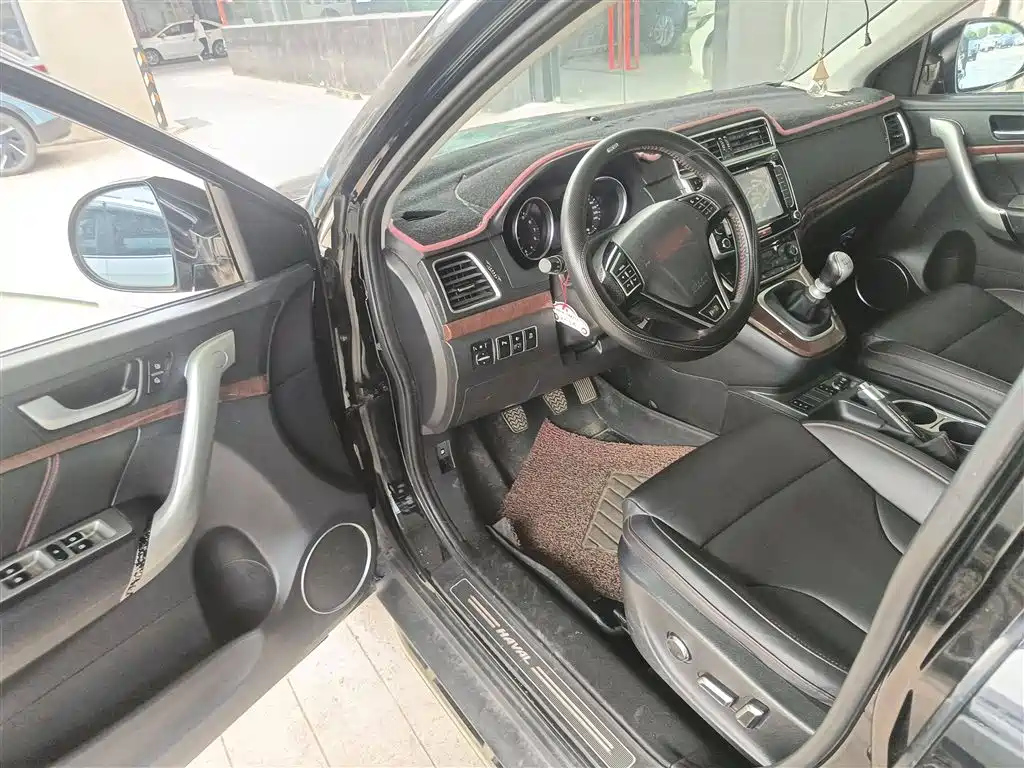 HAVAL H6 2015