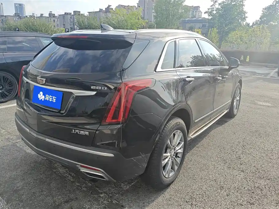 CADILLAC XT5 2020