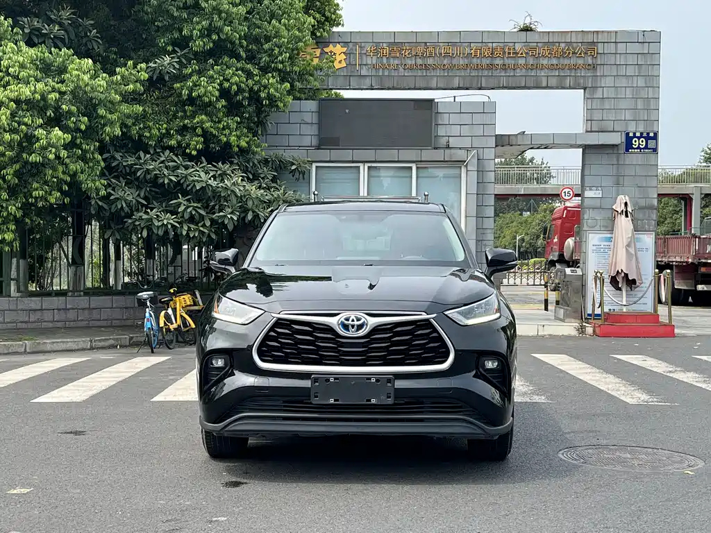 TOYOTA HIGHLANDER 2022