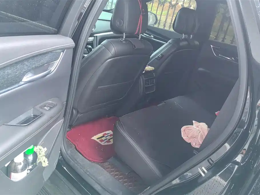 CADILLAC XT5 2023