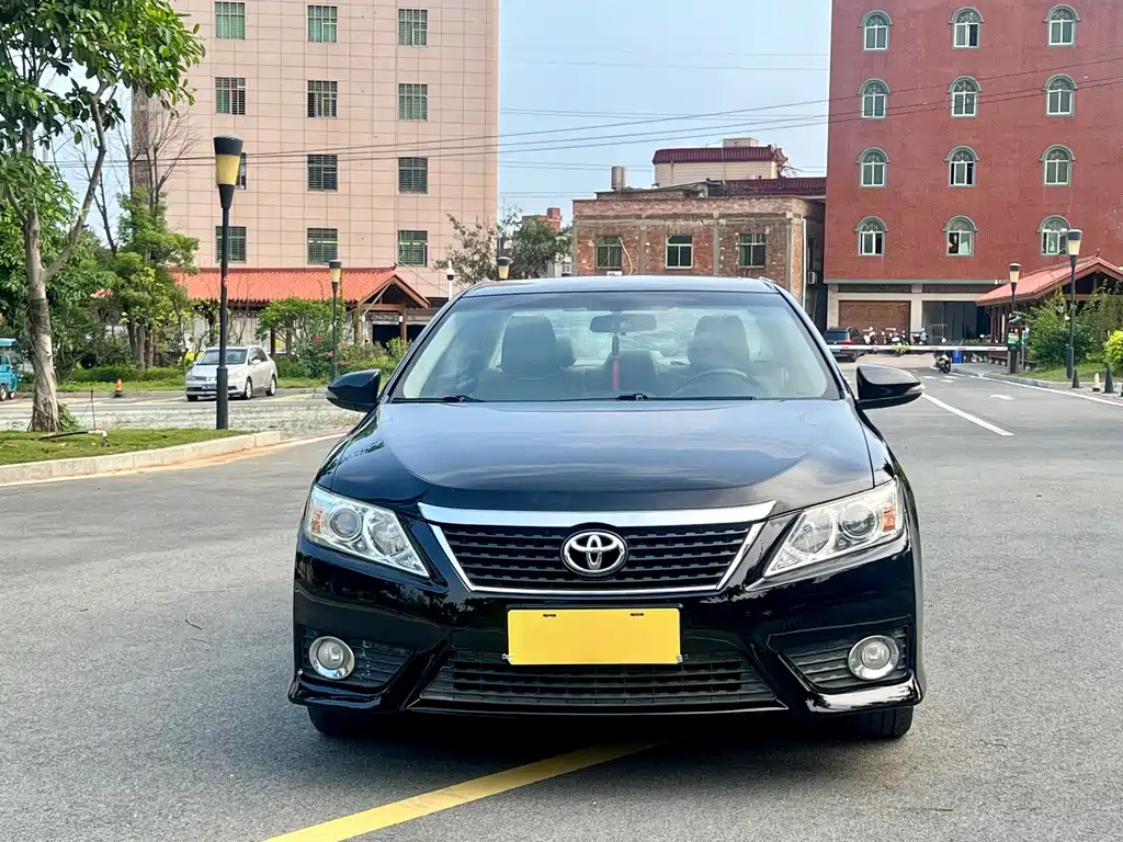 TOYOTA CAMRY 2012