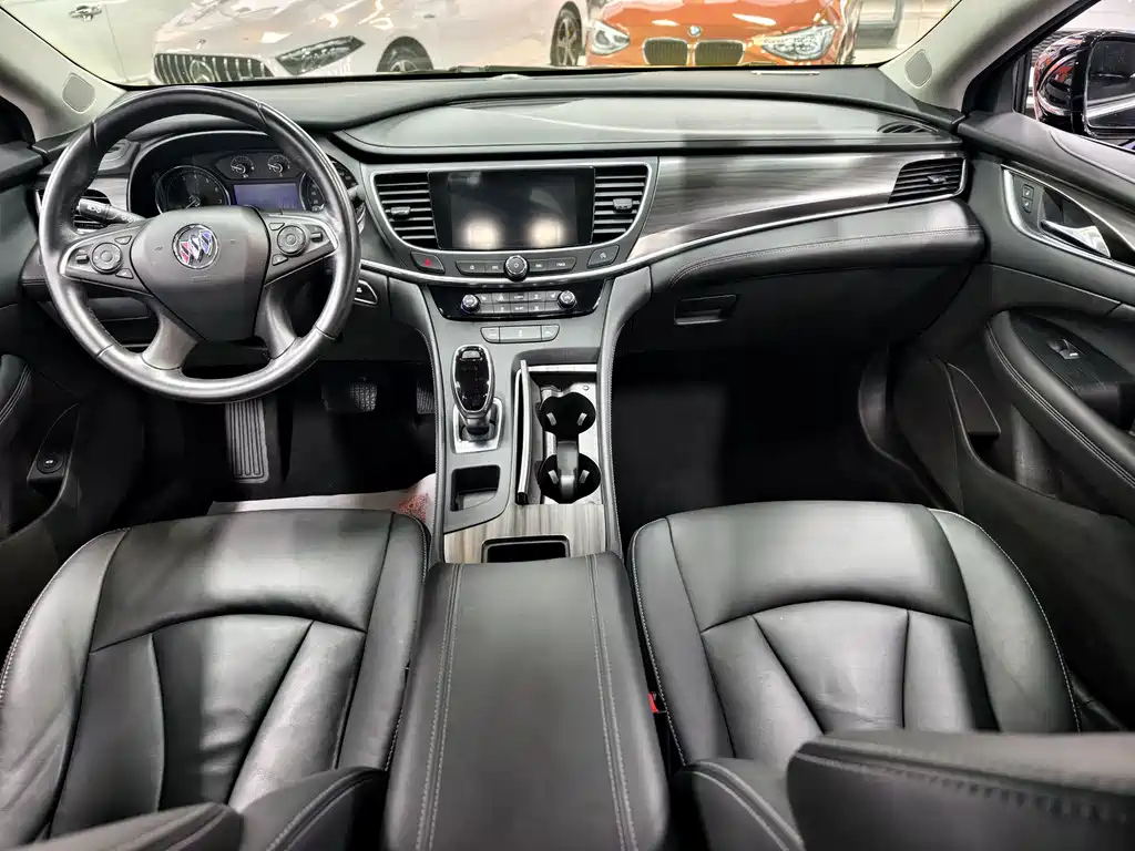 BUICK LACROSSE 2022