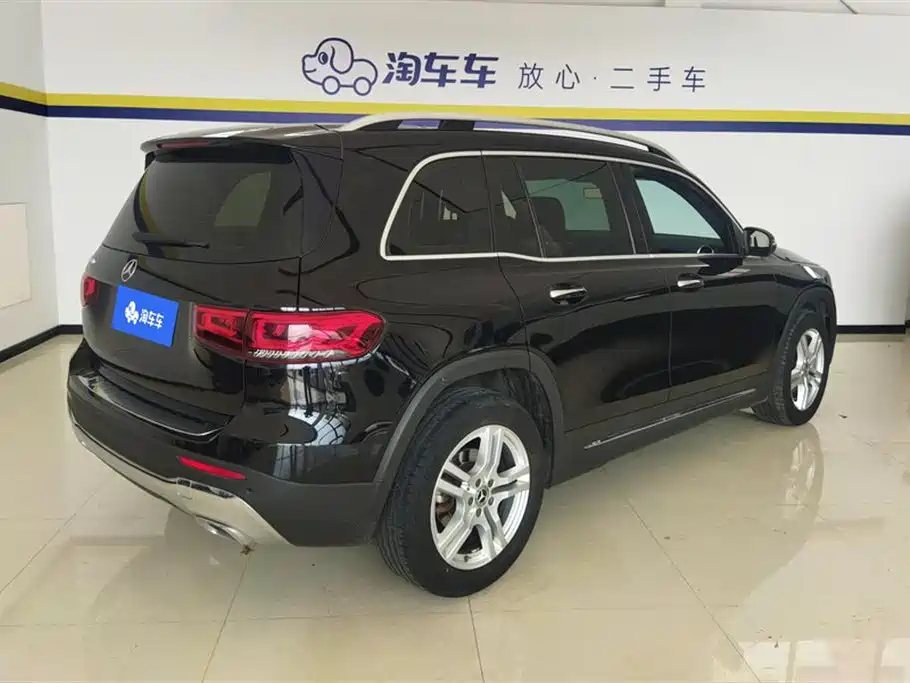 MERCEDES BENZ GLB 2020