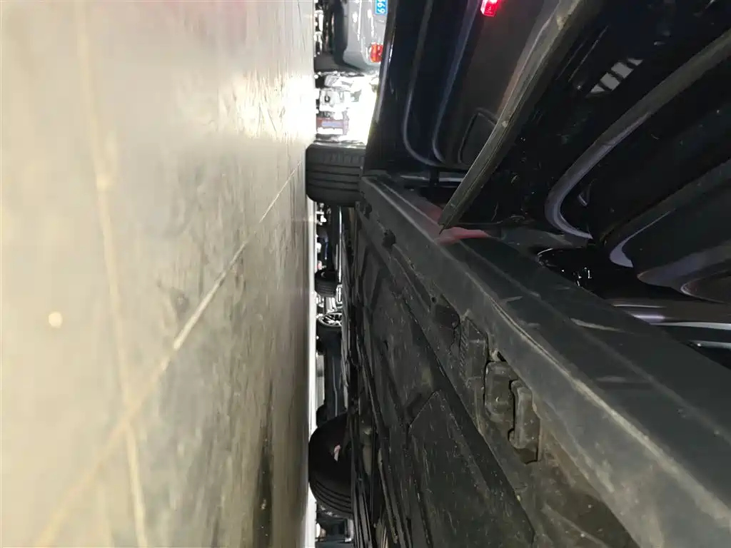 MERCEDES BENZ GLA 2023