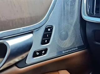 VOLVO S90 2022