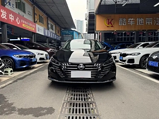 NISSAN TEANA 2024