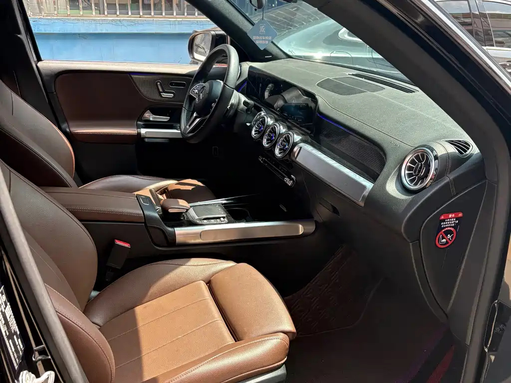 MERCEDES BENZ GLB 2020