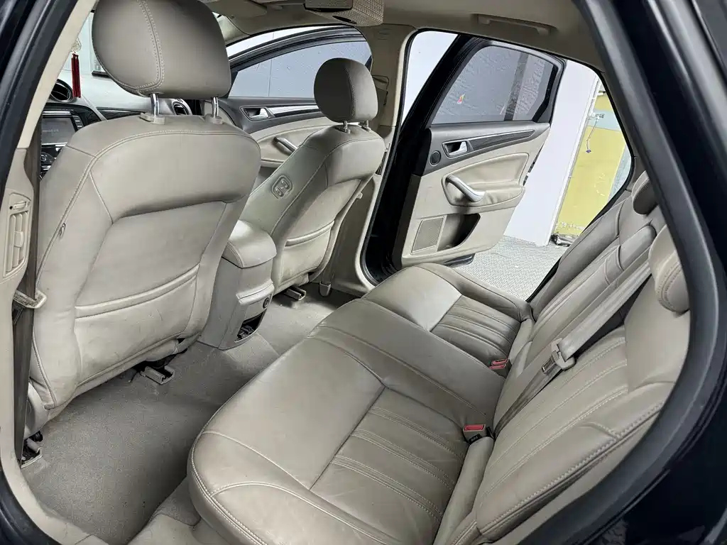 FORD MONDEO - WINNER 2012