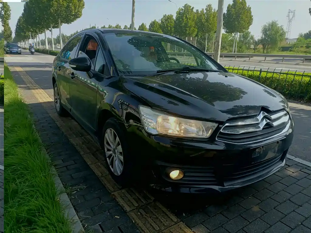 CITROEN C-QUATRE 2013