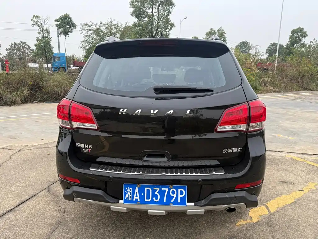 HAVAL H6 2015