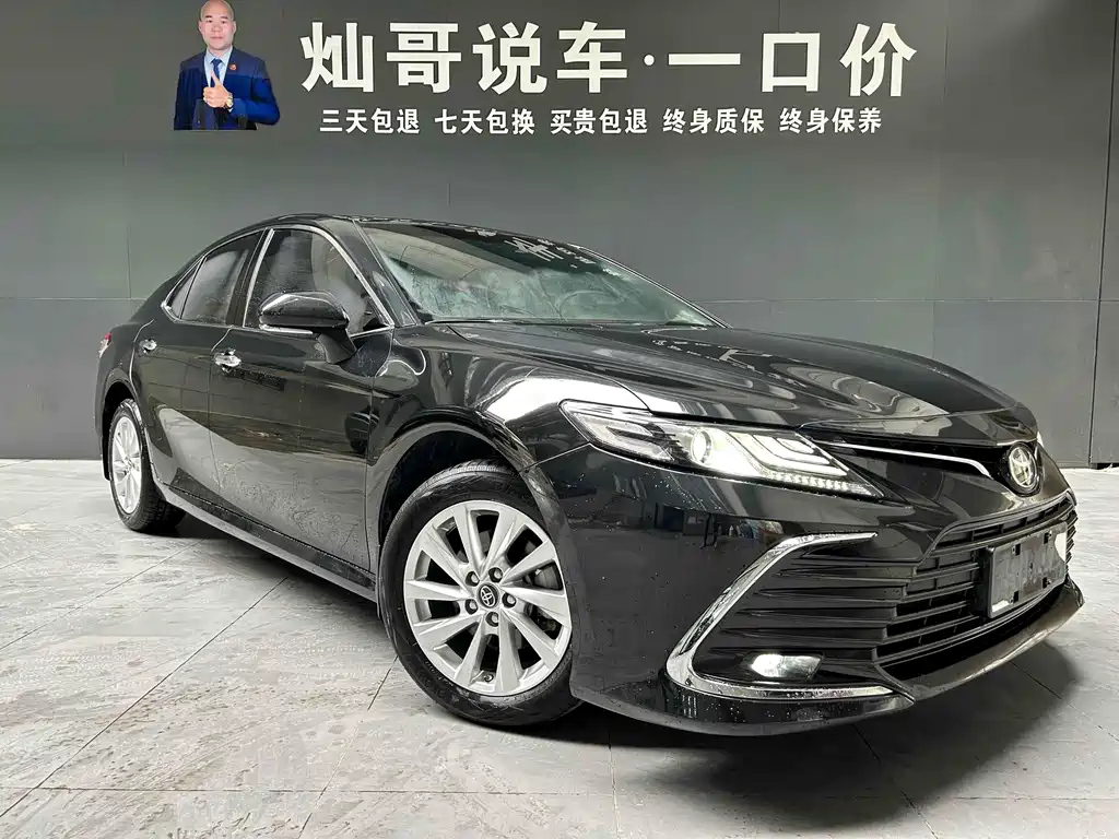 TOYOTA CAMRY 2021