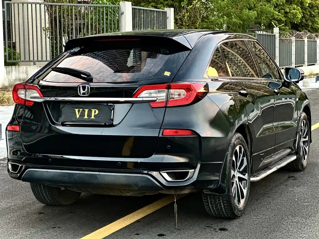 HONDA AVANCIER 2017