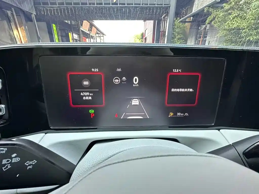 VOLKSWAGEN TIGUAN L 2025