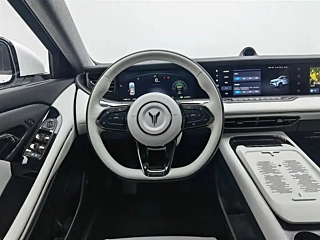 VOYAH FREE  2025 YEAR 318 318KM  EDITION 2025