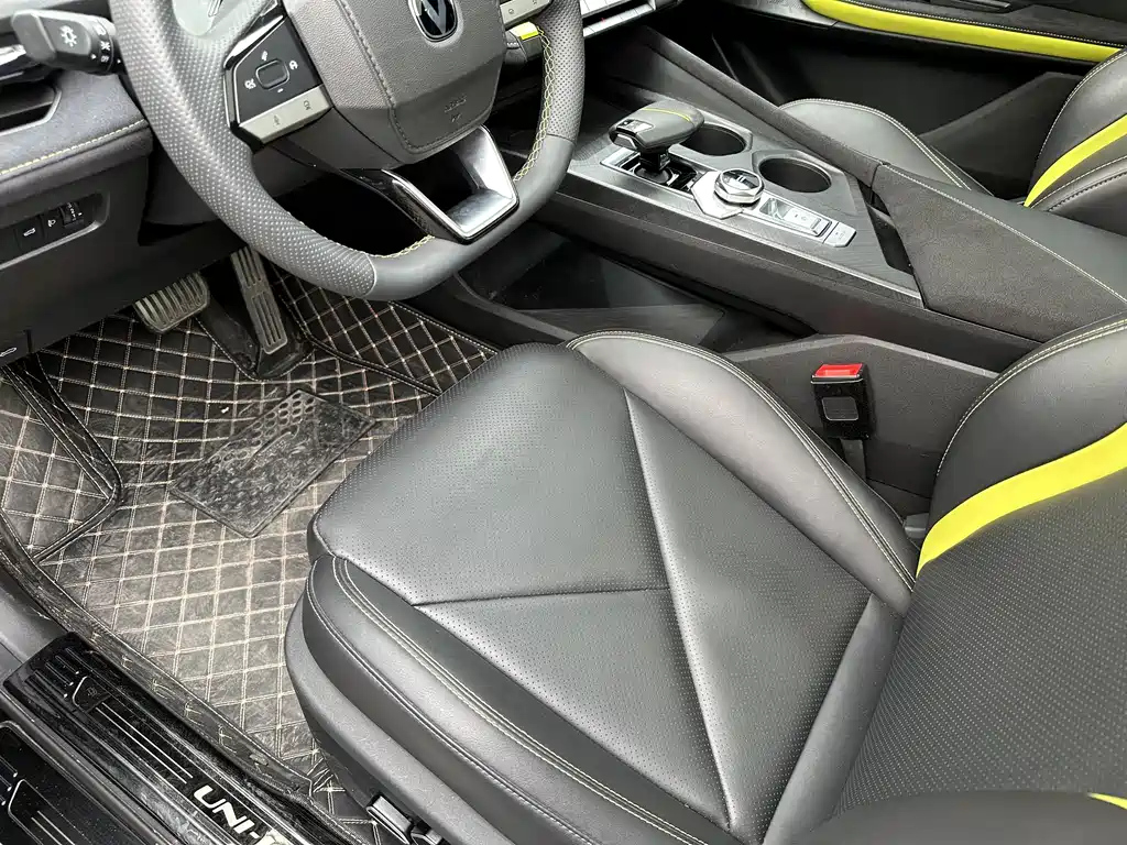 CHANGAN UNI-V 2022