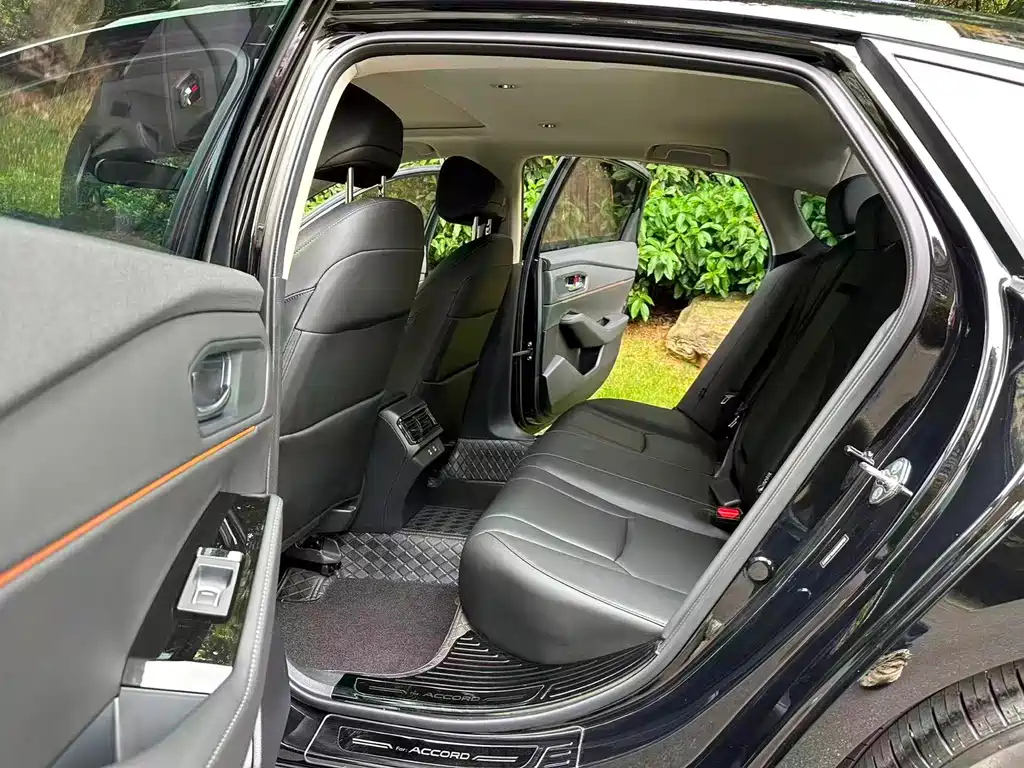 HONDA ACCORD 2025