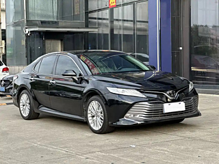 TOYOTA CAMRY 2018