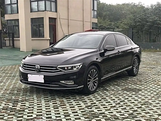 VOLKSWAGEN MAGOTAN 2021