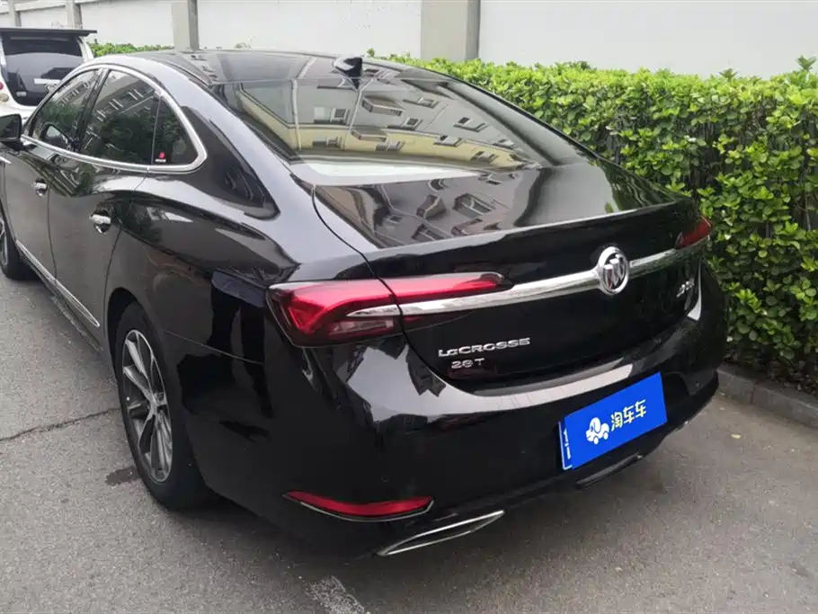 BUICK LACROSSE 2020