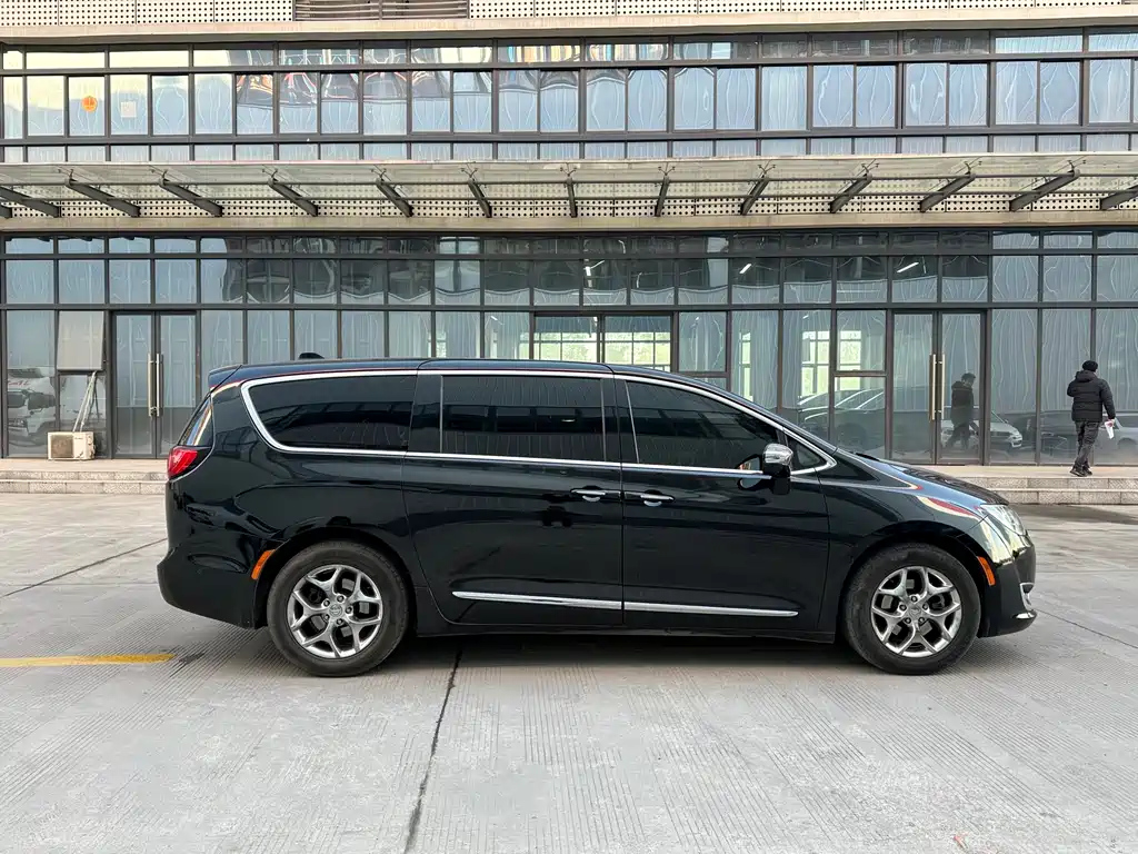 CHRYSLER BIG 捷龙 IMPORT 2018