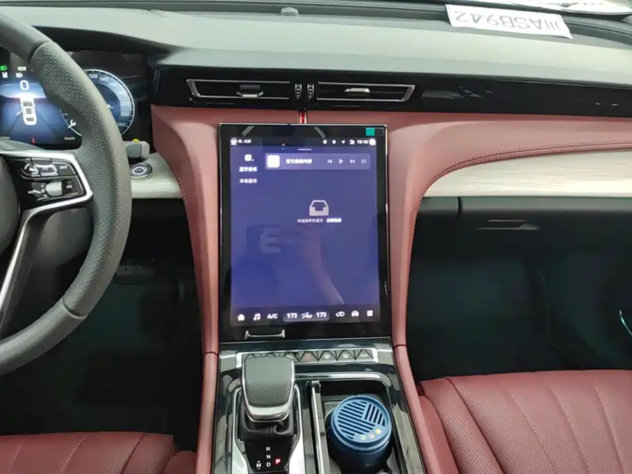 HONGQI H5 2024