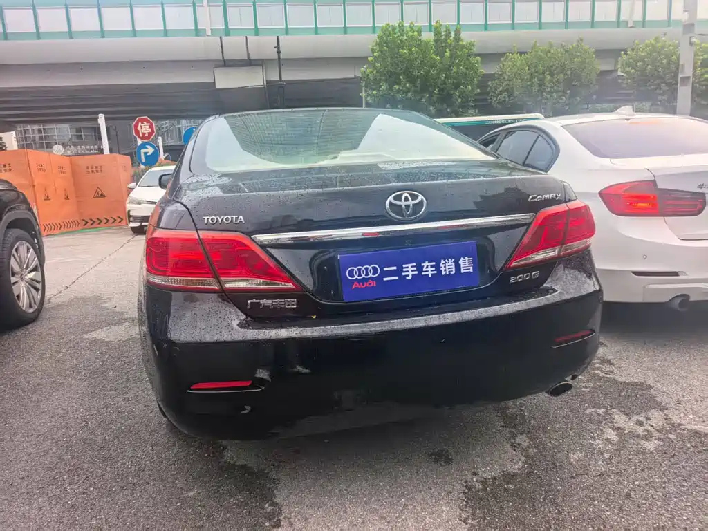 TOYOTA CAMRY 2009