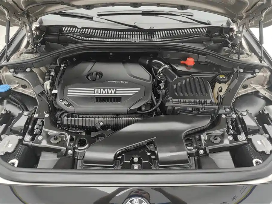 BMW 1-SERIES 2021