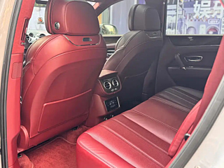 BENTLEY BENTAYGA  2018 YEAR 4.0T V8 2018