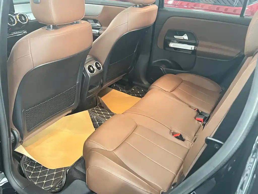 MERCEDES BENZ GLB 2022