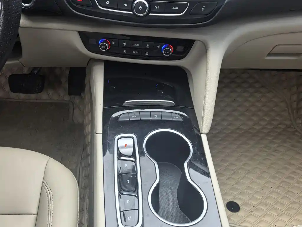 BUICK REGAL 2020