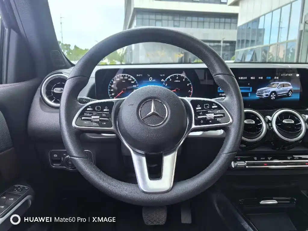 MERCEDES BENZ GLB 2022