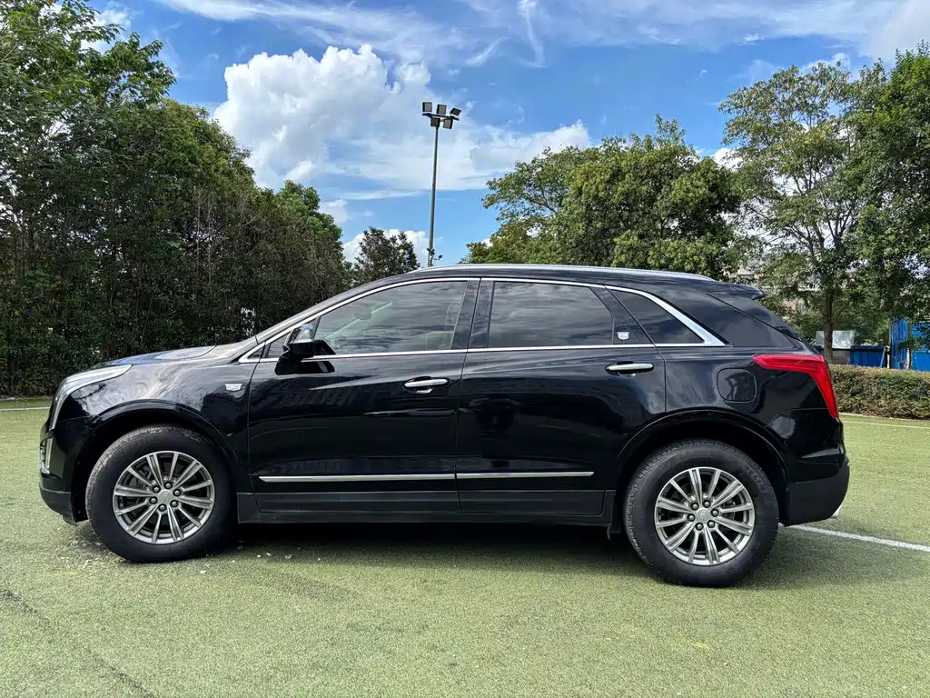 CADILLAC XT5 2016
