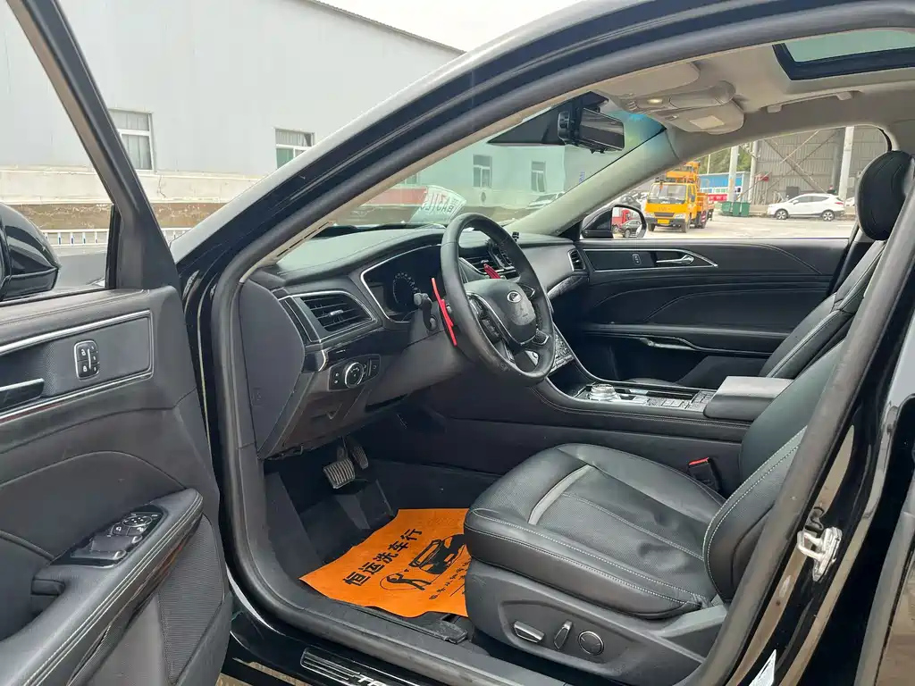 FORD TAURUS 2016