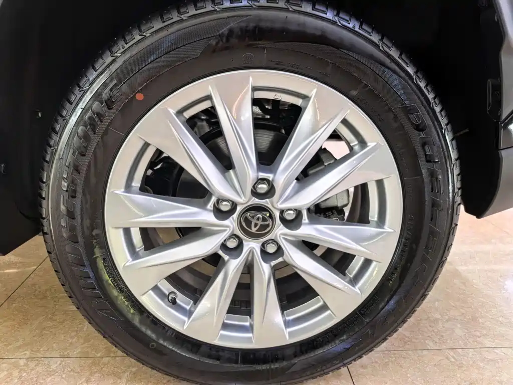 TOYOTA COROLLA CROSS 2022