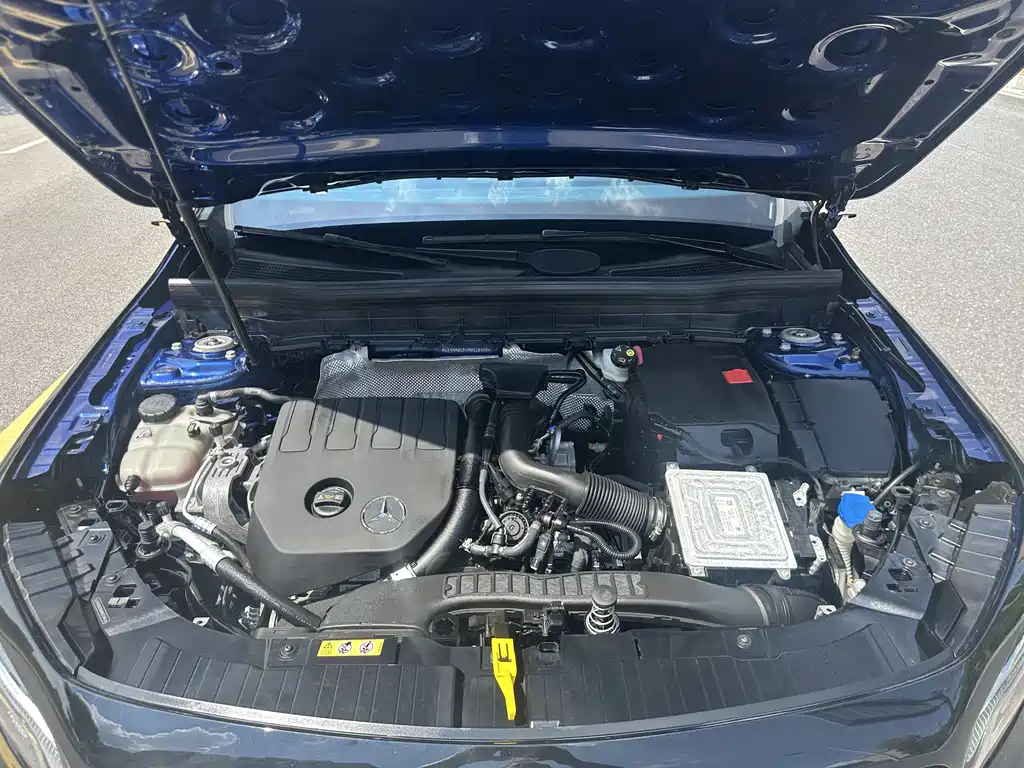 MERCEDES BENZ GLB 2022