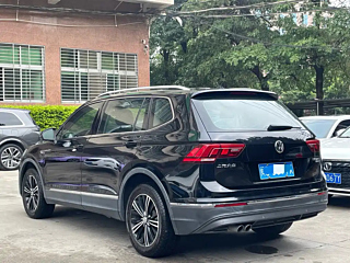 VOLKSWAGEN TIGUAN L 2020